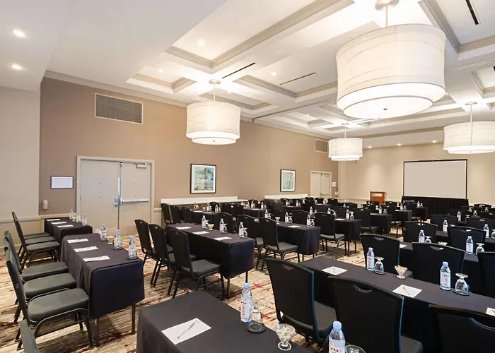 Hilton Garden Inn Chicago Downtown/Magnificent Mile